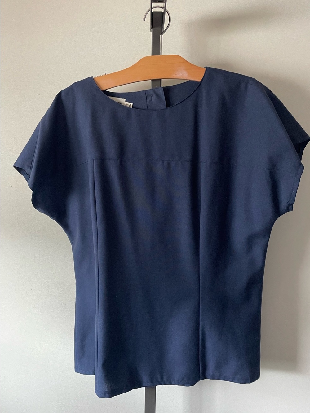 Vintage 100% Wool Shirt Top Blouse By Hobnobber Canada Blue Batwing Sleeve - Picture 1 of 7